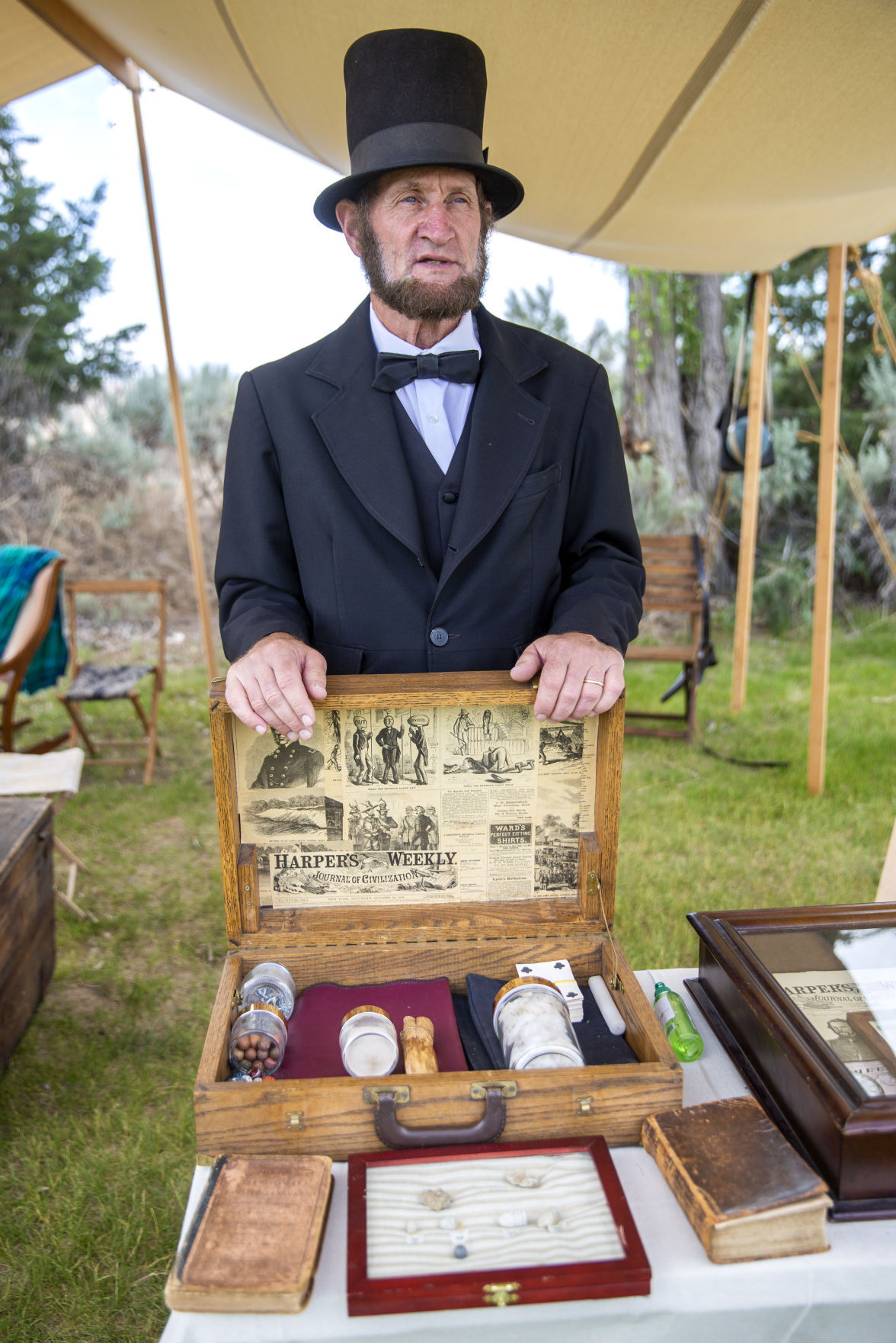 Live History Day gives community members a glimpse of the past